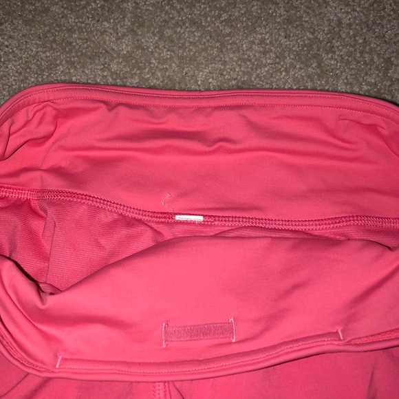 Women’s Lululemon shorts - Picture 4 of 4